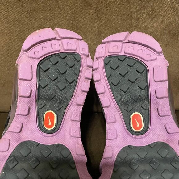 Very Good Nike Air Max 2009 Vintage Black Grape Womens 7 US 5.5 Y GS 38 EUR - Picture 8 of 8